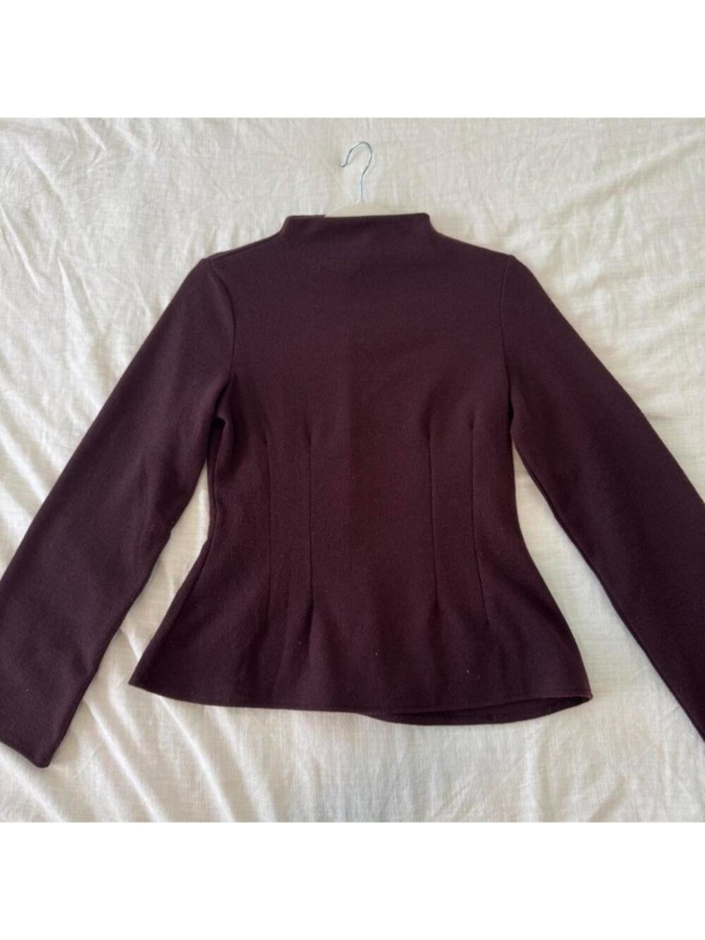 H&M brown turtleneck long sleeve top in a S #turtleneck #basics